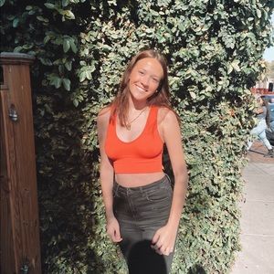 Meet your Posher, Hope